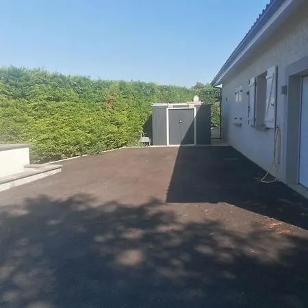 Petit Nid Douillet Apartment Reventin-Vaugris Exterior photo